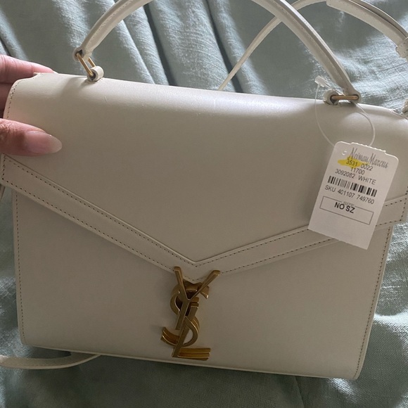 ❣️SOLD❣️Saint Laurent Medium Cassandra Bag - Picture 10 of 10